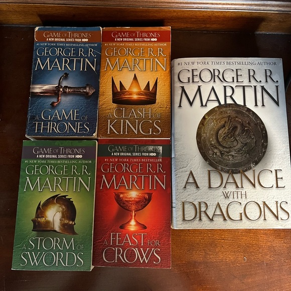 GAME OF THRONES l George R. R. Martin 5 Book Collection - Picture 6 of 6